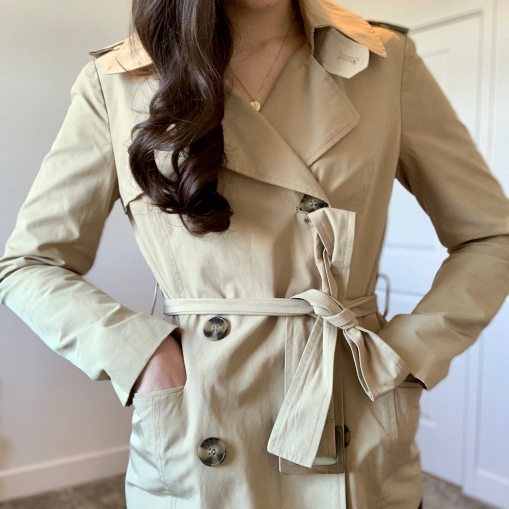Cutest Trench Coat!